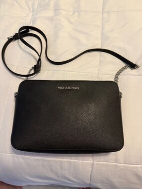 Michael Kors Jet Set Black Leather Chain-Strap Crossbody Bag